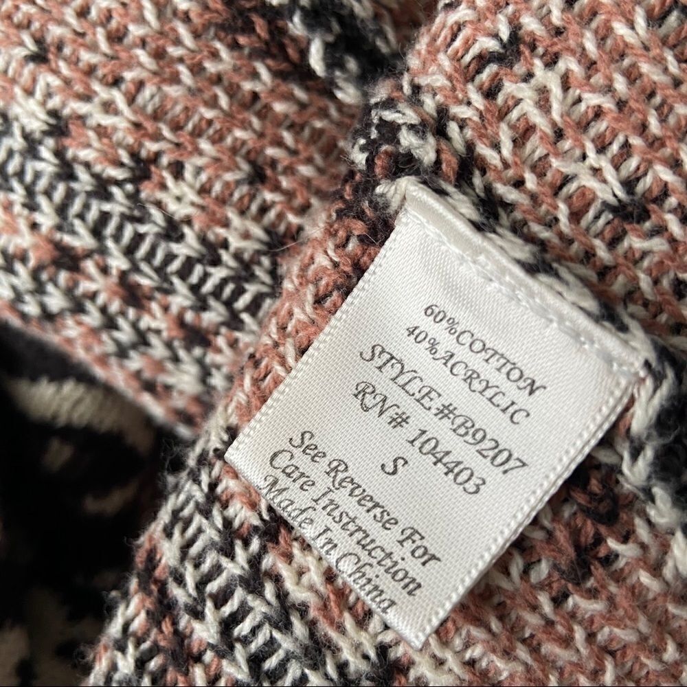 Blu Pepper Aztec cardigan sweater - Picture 3 of 5